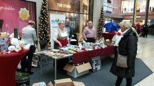 UNGELIEBTE GESCHENKE – Über 1.000 Euro Erlös!